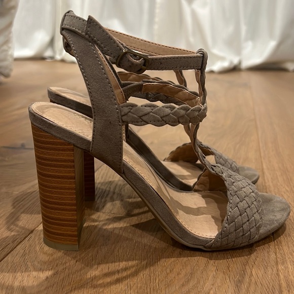 Shoes | Whitemt Heels | Poshmark